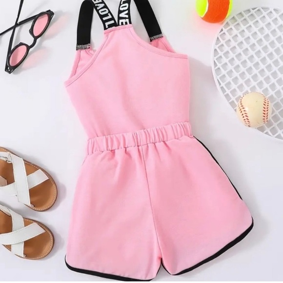 NWOT. Girls 2 Piece Graphic Shorts Set “LOVE” - Picture 3 of 7